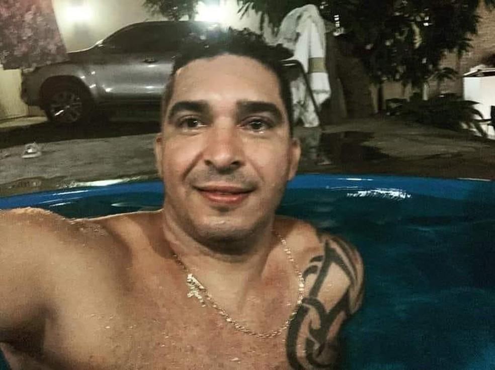 Empresário é morto a tiros na frente do filho no meio da rua, em Colatina, no ES