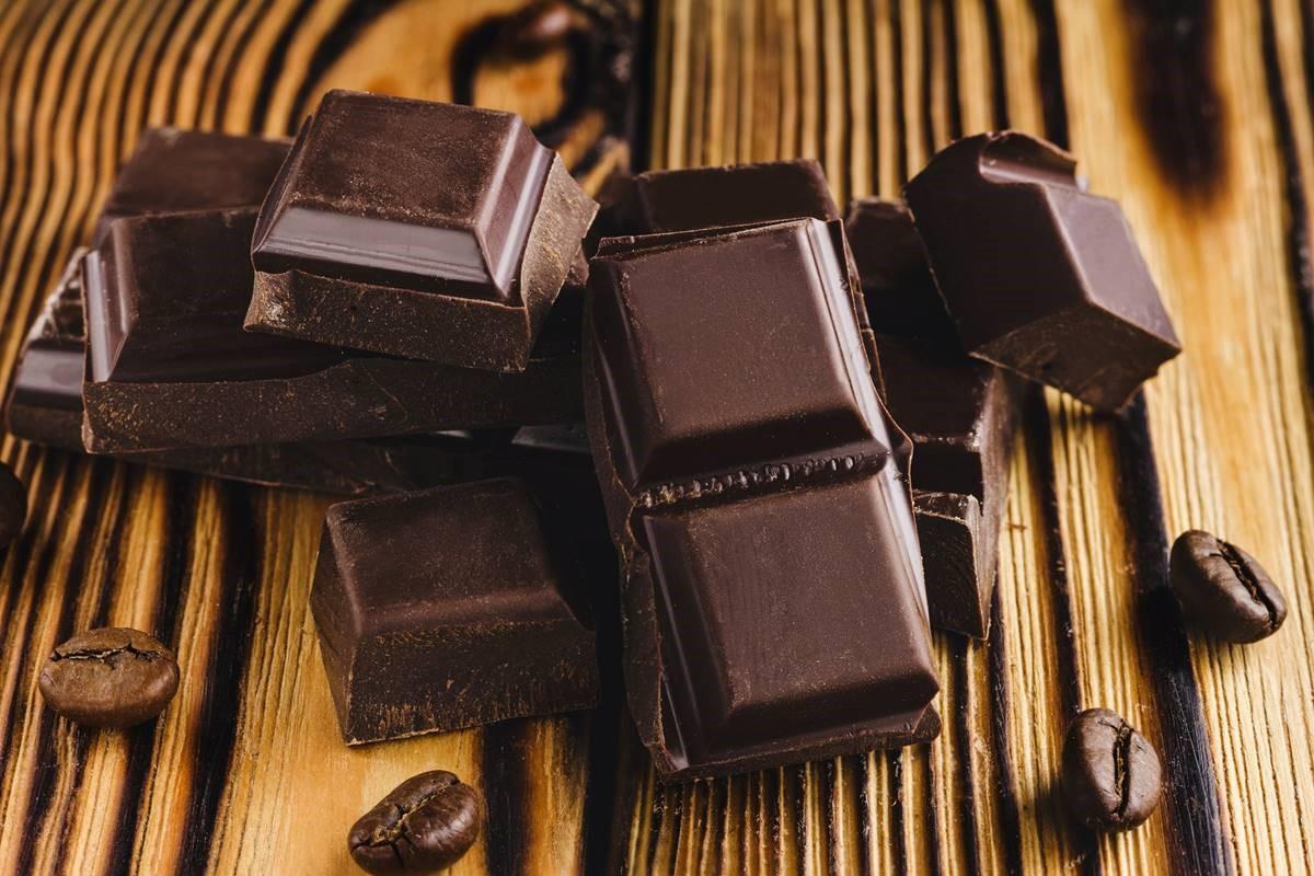 Comer chocolate amargo pode reduzir o risco de diabetes tipo 2 em 21%