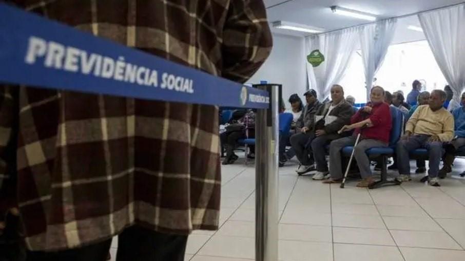 INSS realiza pente-fino em 802 mil aposentadorias por invalidez; veja o que fazer