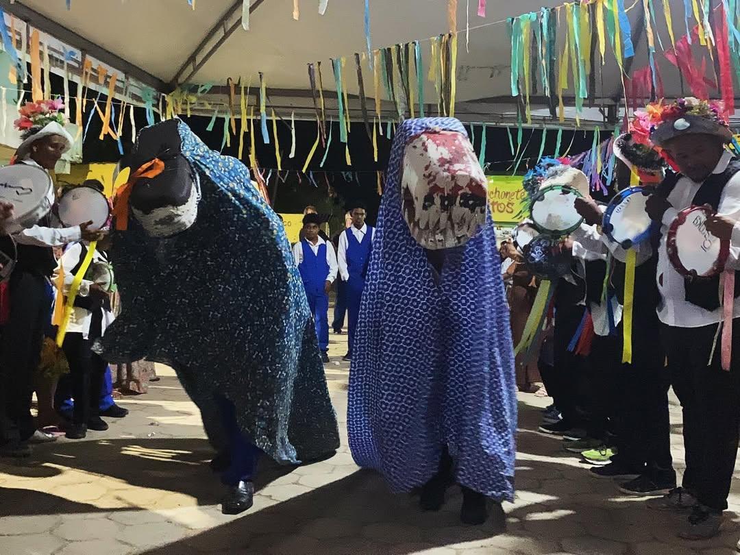 Festividades folclóricas resgatam tradições quilombolas em Conceição da Barra, ES