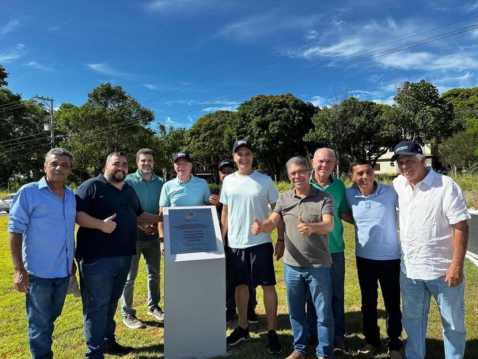 Casagrande inaugura pavimentação de trecho da Rodovia ES-060 em Guarapari, ES