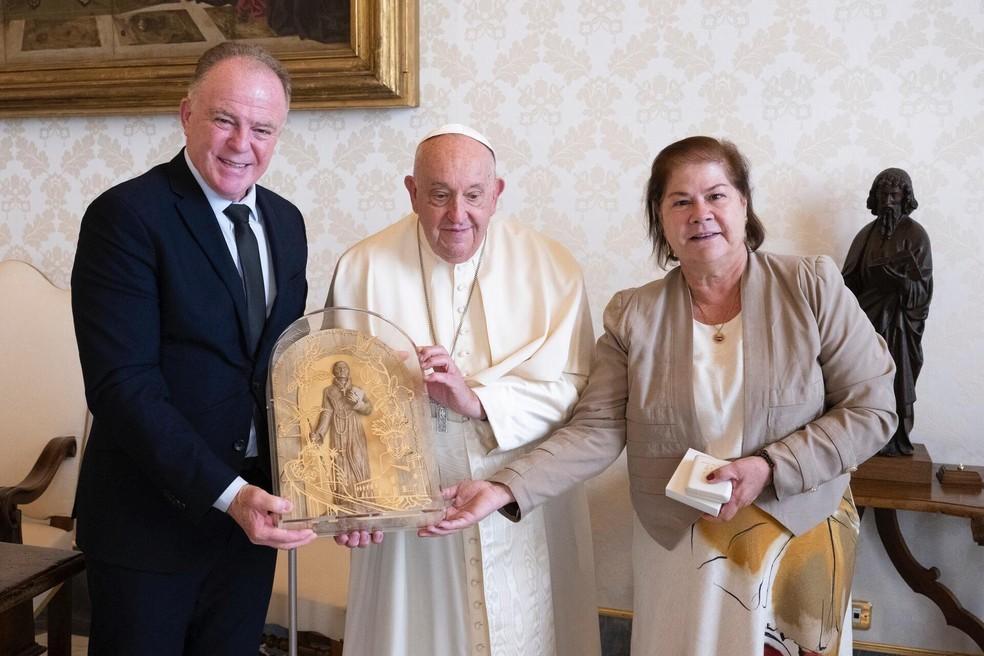Governador do ES, Renato Casagrande, lamenta morte do papa Francisco: ‘legado de simplicidade, compaixão e coragem’