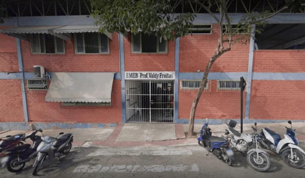 Alunos recebem atividade punitiva de professor e passam mal em escola do ES