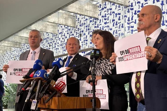 Com 185 apoios, oposição protocola CPI do INSS: “Pessoas roubadas”