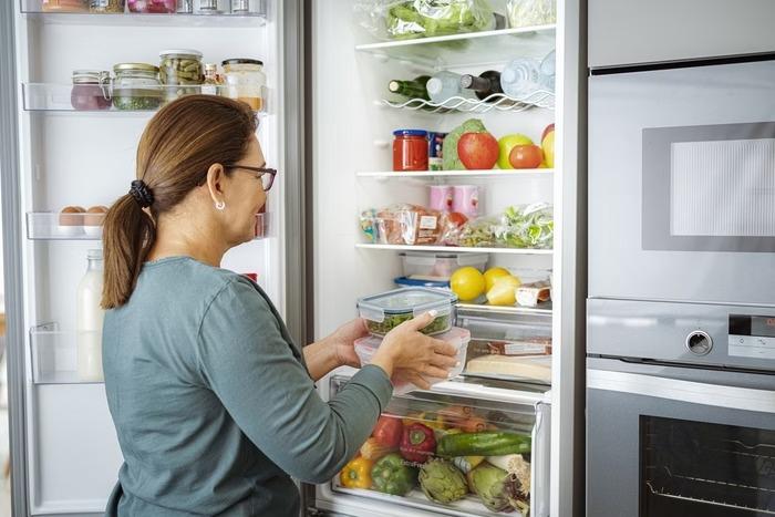 Quanto tempo é seguro guardar comida na geladeira? Nutris esclarecem
