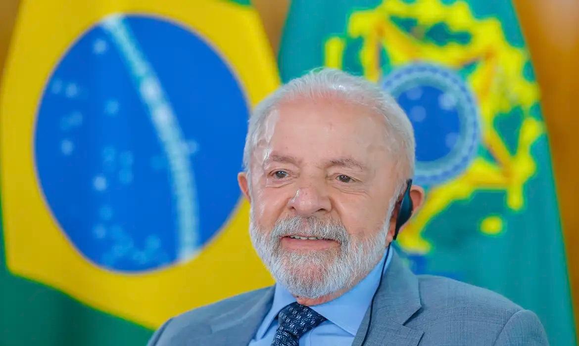 Lua embarca essa semana para viagens à Rússia e à China