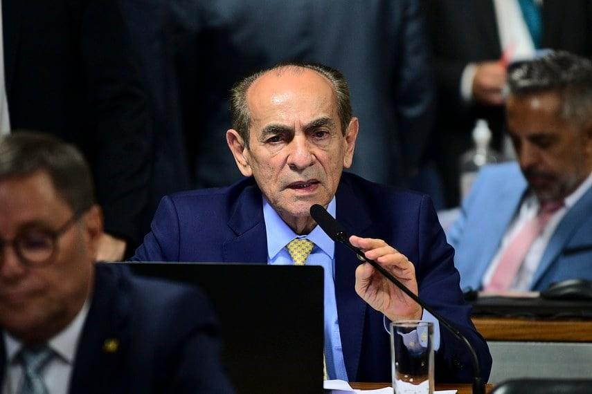 Comissão do Senado aprova fim da reeleição para presidente, governadores e prefeitos