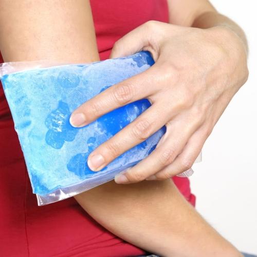 Bolsa de gelo ou água quente? Veja quando usar cada uma delas
