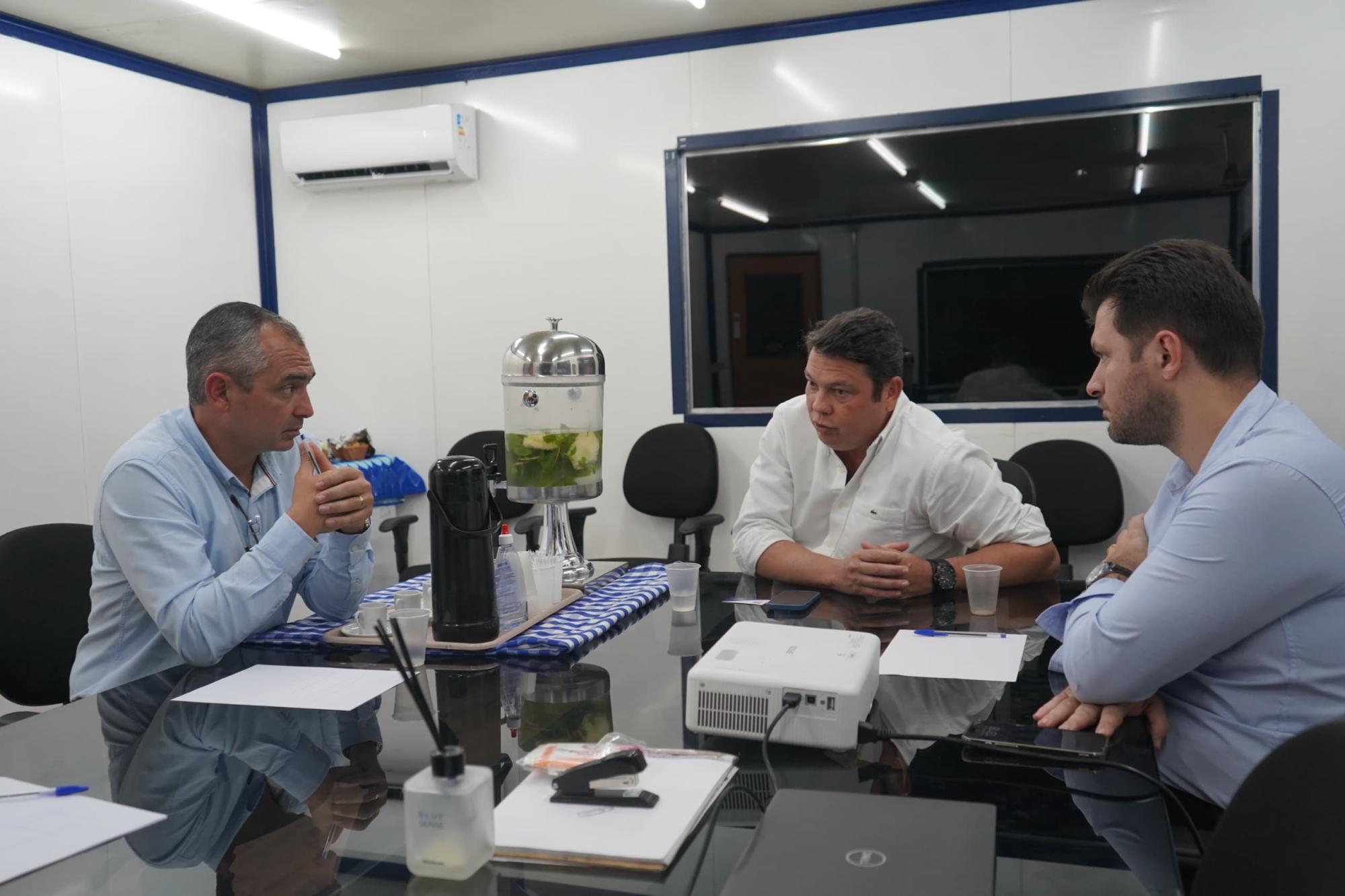 Visita à fábrica da Ortobom no RJ: Oportunidades de investimento em São Mateus, no ES