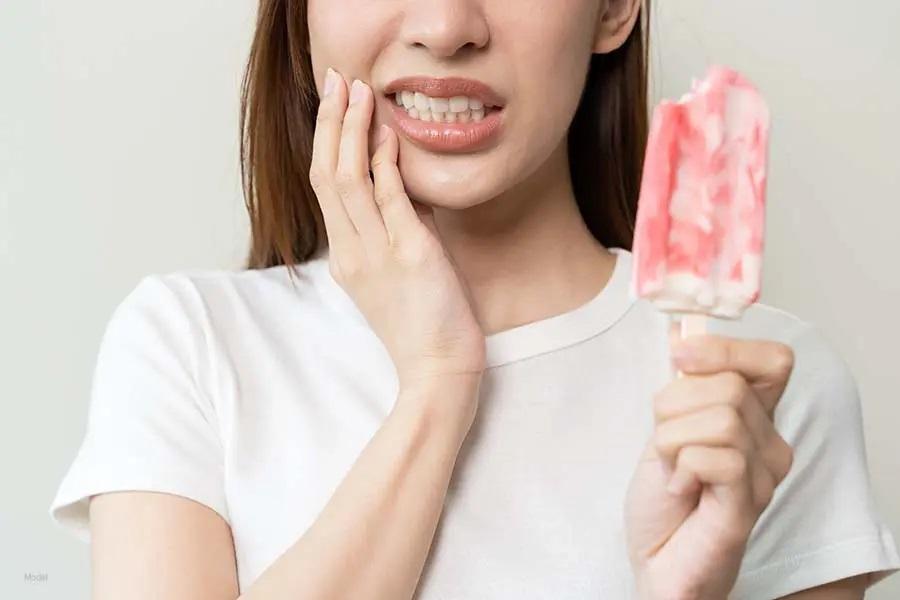 Sensibilidade dentária: conheça as causas e como prevenir