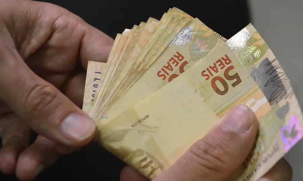 BC libera pedido automático de resgate a partir desta terça-feira (27); R$ 9 bilhões seguem 'esquecidos' nos bancos