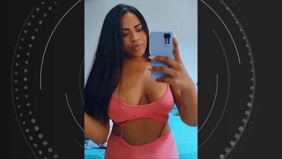 Mulher é morta a facadas pelo ex na frente do filho de 1 ano no ES