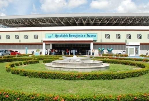Homem é socorrido para o Hospital após introduzir um coco no ânus