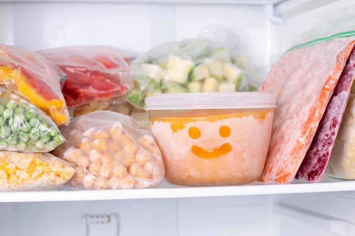 5 alimentos que você nunca deve congelar, segundo nutricionista