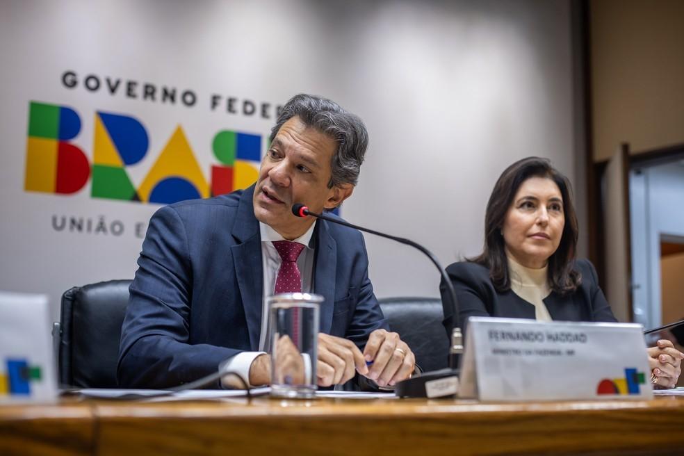 Corte de 31 bilhões do governo afeta INSS, Minha Casa, Minha Vida, Farmácia Popular, pesquisa e ferrovias
