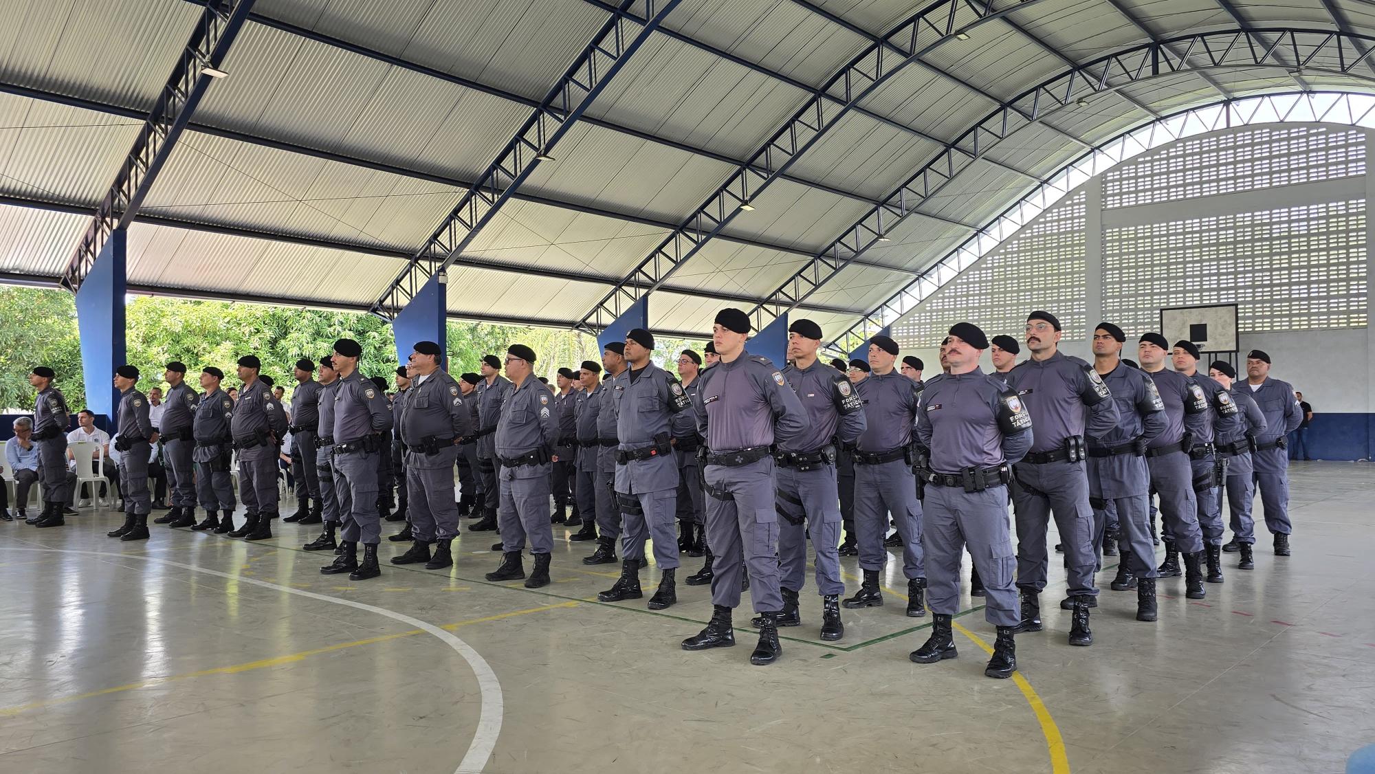 Prefeito Marcus Batista prestigia solenidade pelos 15 anos do 13º Batalhão da Polícia Militar em São Mateus, ES