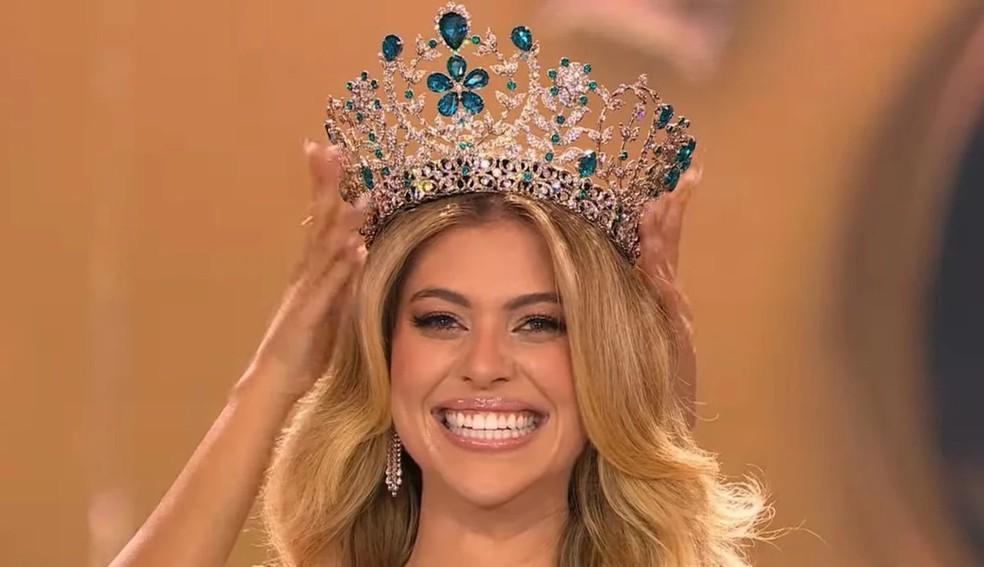 Modelo do ES faz história ao vencer o Miss Supranational 2025 e conquistar o 1º título do Brasil