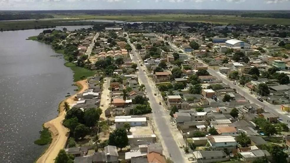 Bebê é encontrado com picadas de insetos e molhado, em lagoa no ES; mãe estava desacordada ao lado