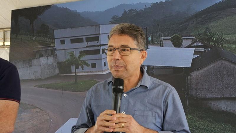 Casagrande autoriza obras de revitalização de rodovia em Domingos Martins, ES