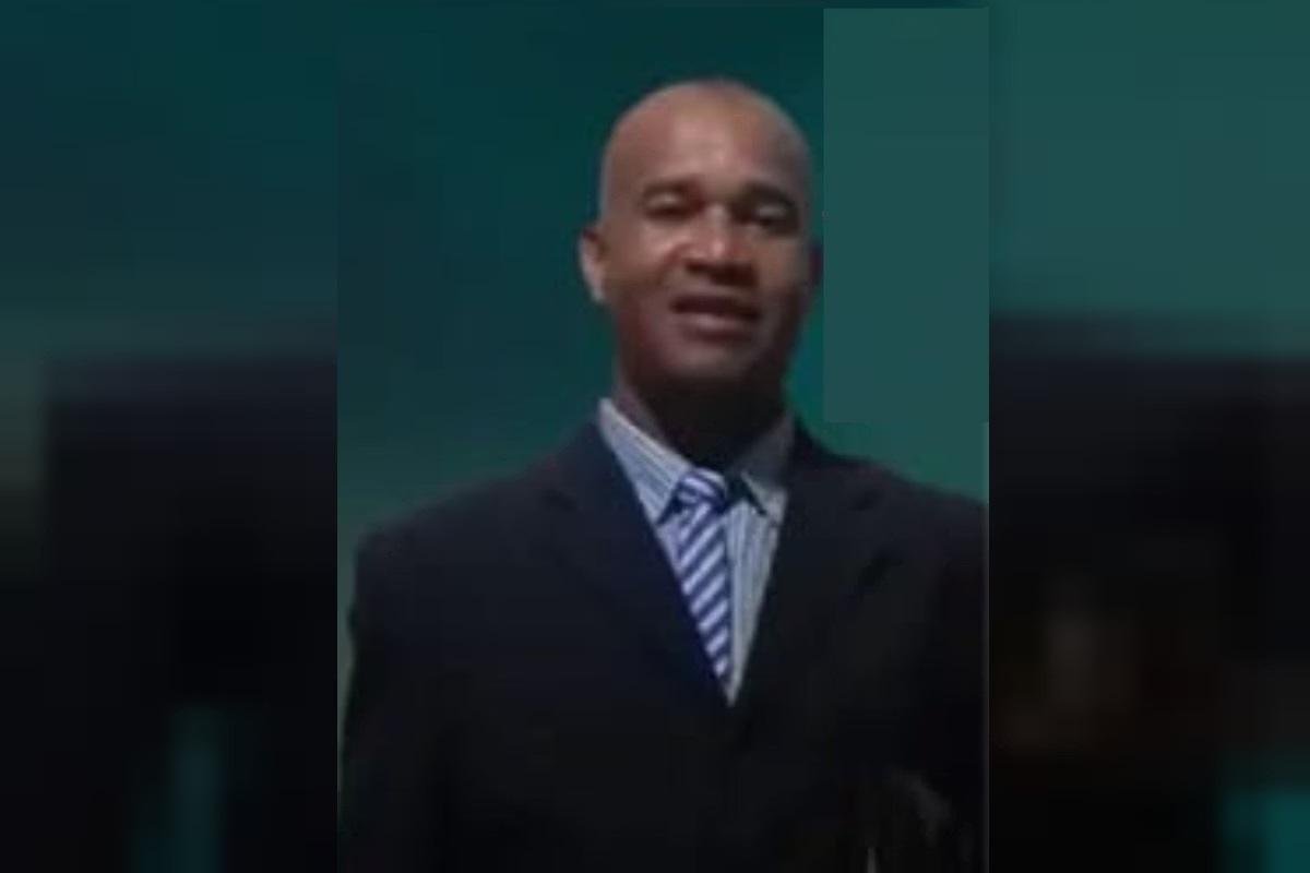Polícia procura pastor que pedia fotos de calcinha a menina de 13 anos