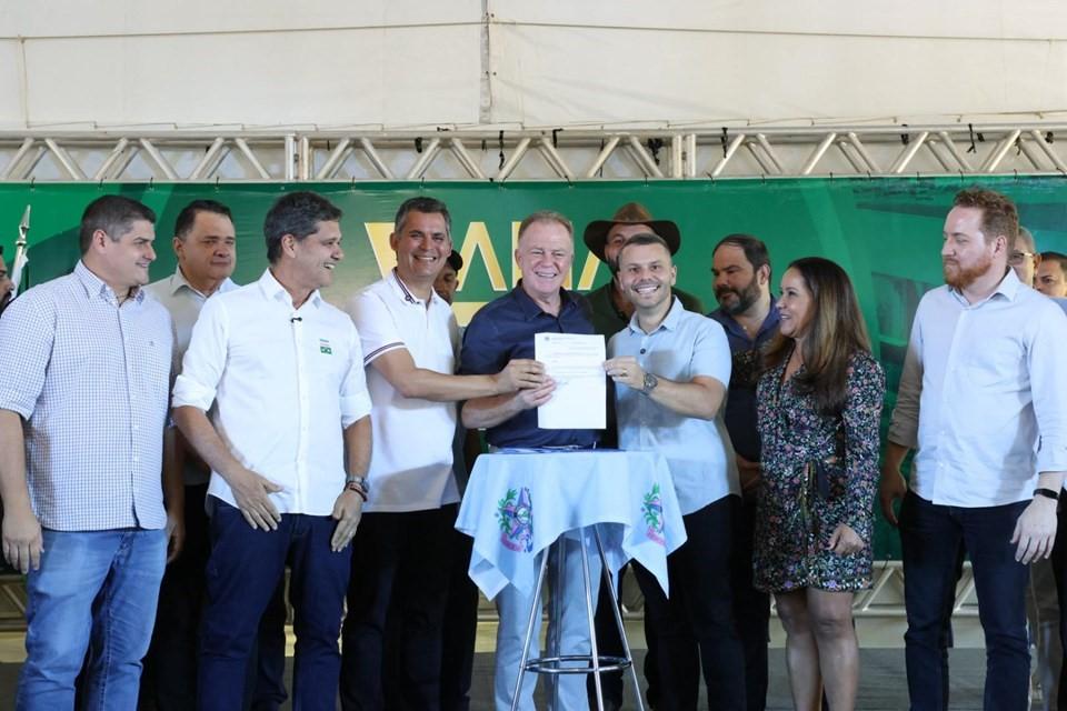 Viana comemora aniversário de 163 anos com novos investimentos do Governo do ES