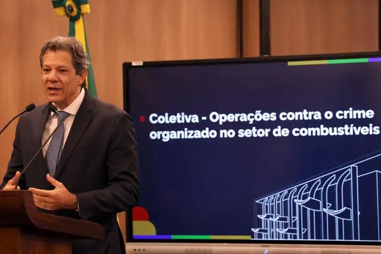 Operações contra crime no setor de combustíveis bloquearam R$ 3,2 bilhões