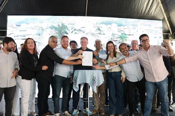 Governador do Espírito Santo inaugura obras e autoriza novos investimentos em Ibatiba