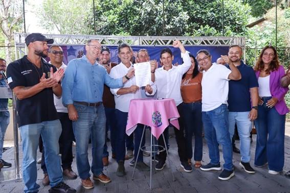 Vice-governador do ES, Ricardo Ferraço, autoriza construção de barragem no Córrego Barce, em João Neiva