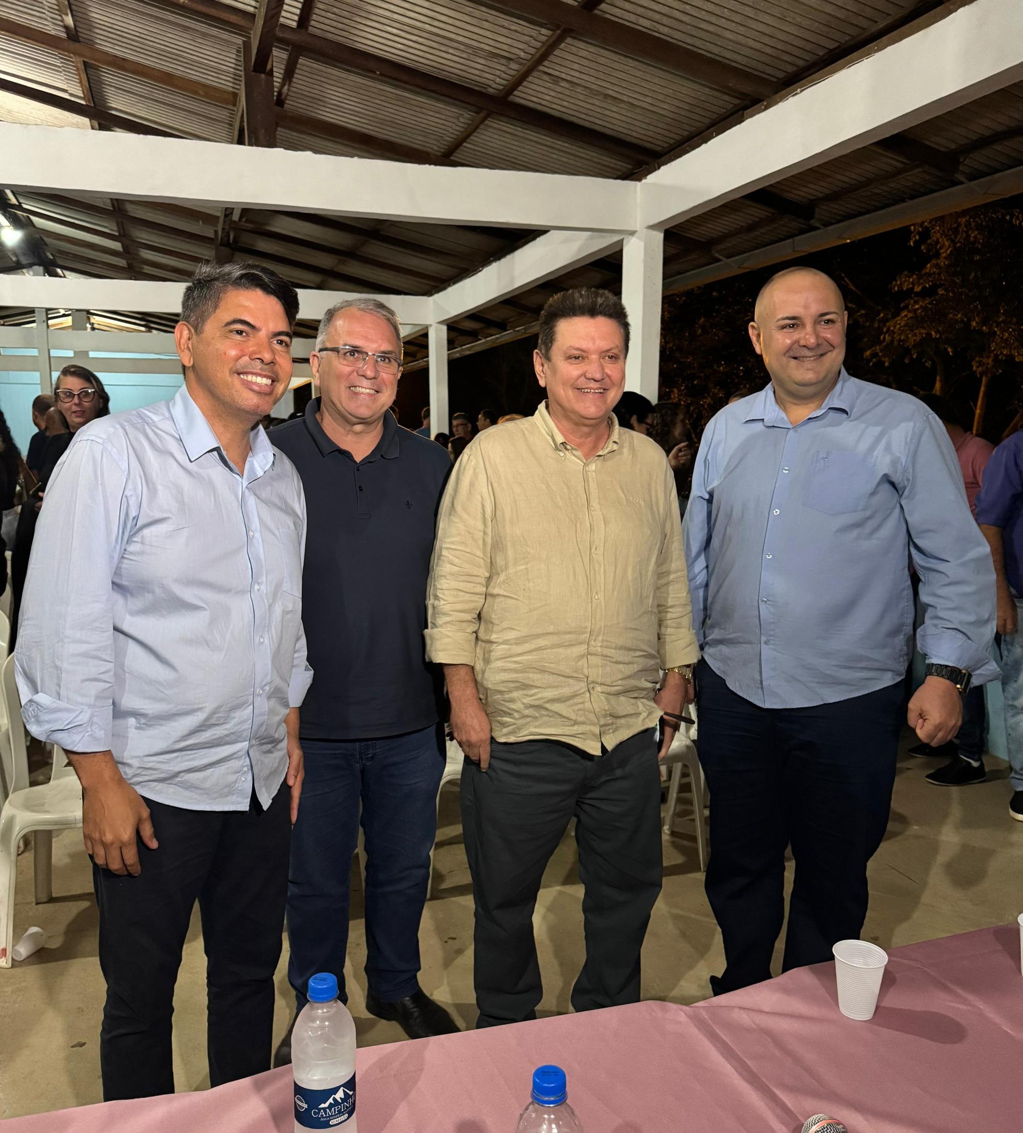 Messias Donato e Euclério Sampaio reforçam aliança política na estrada pelo Espírito Santo