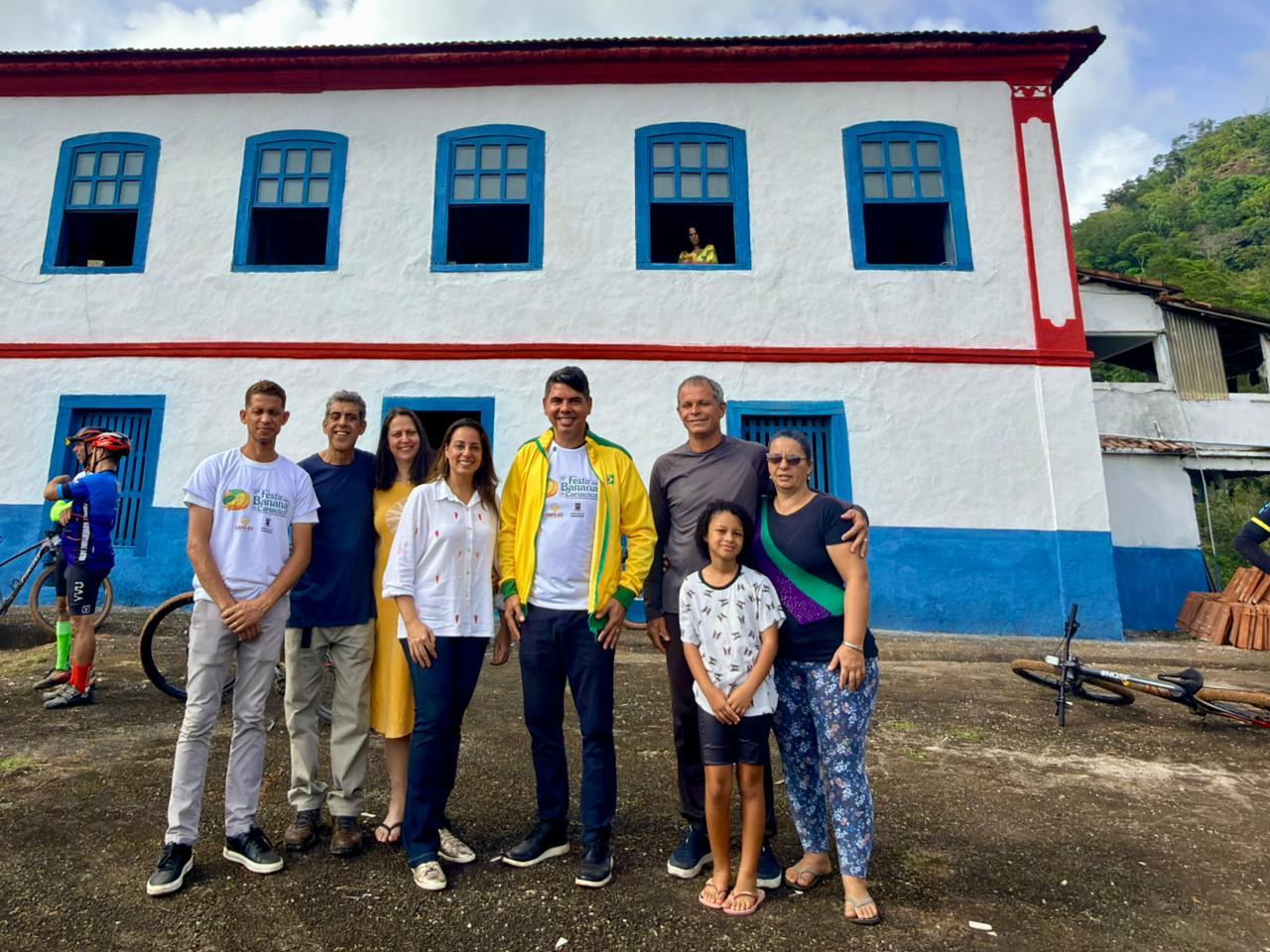 Deputado federal Messias Donato prestigia 11ª Festa da Banana 2025 e reforça apoio à agricultura de Cariacica, ES