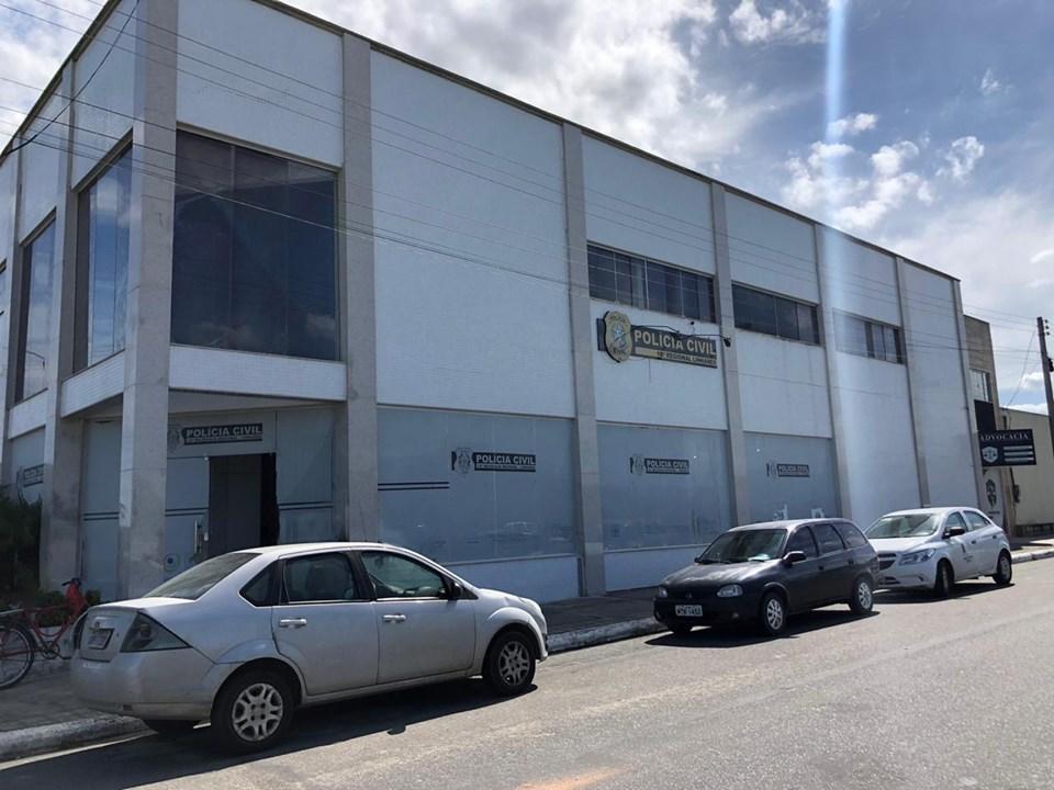 Homem suspeito de abusar da enteada é morto a pauladas e golpes de facão em Linhares, no ES