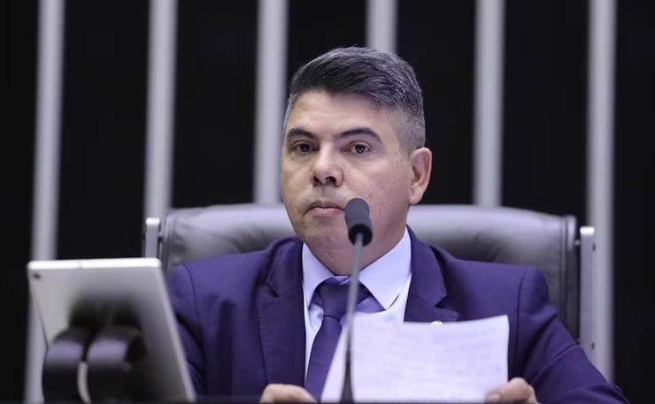 Deputado Messias Donato reage à proposta do Ministério do Meio Ambiente que ameaça produção de tilápia no Brasil