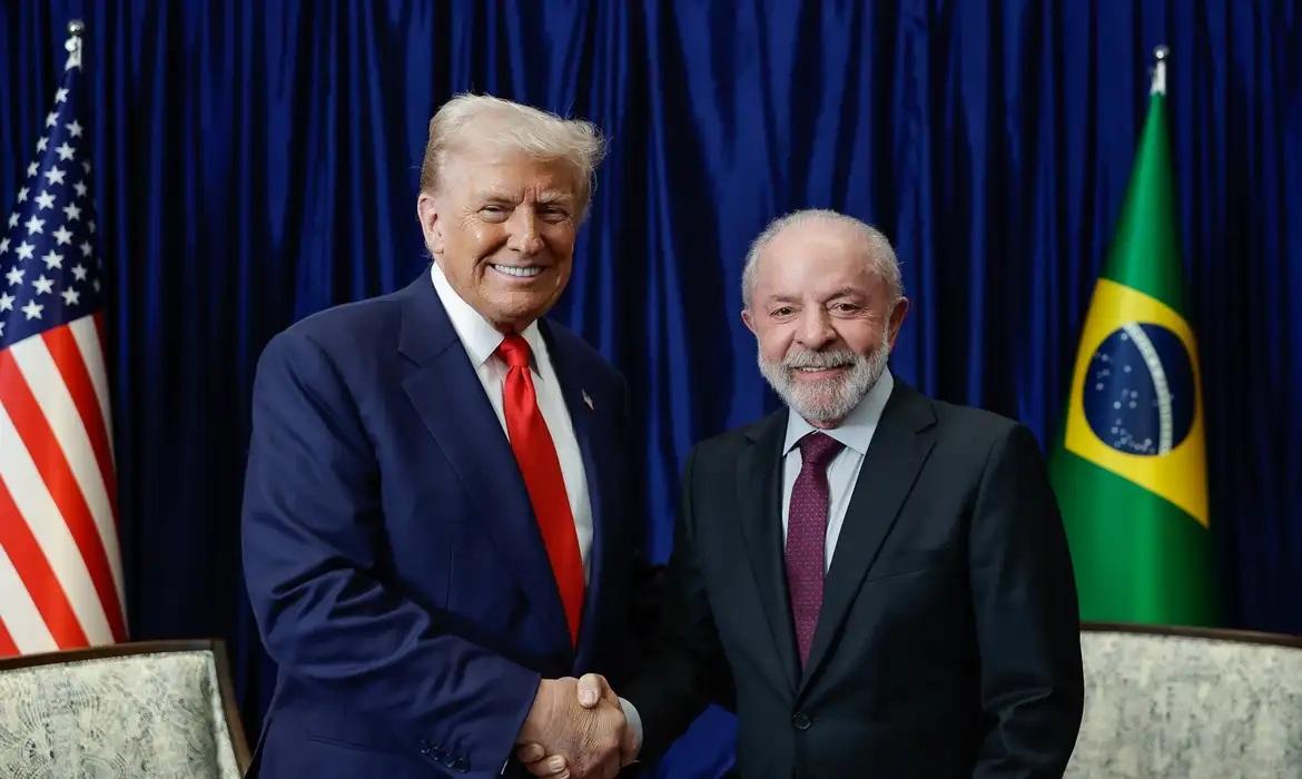 Lula se reúne com Trump na Malásia e discute relações entre Brasil-EUA Lula se reúne com Trump na Malásia e discute relações entre Brasil-EUA