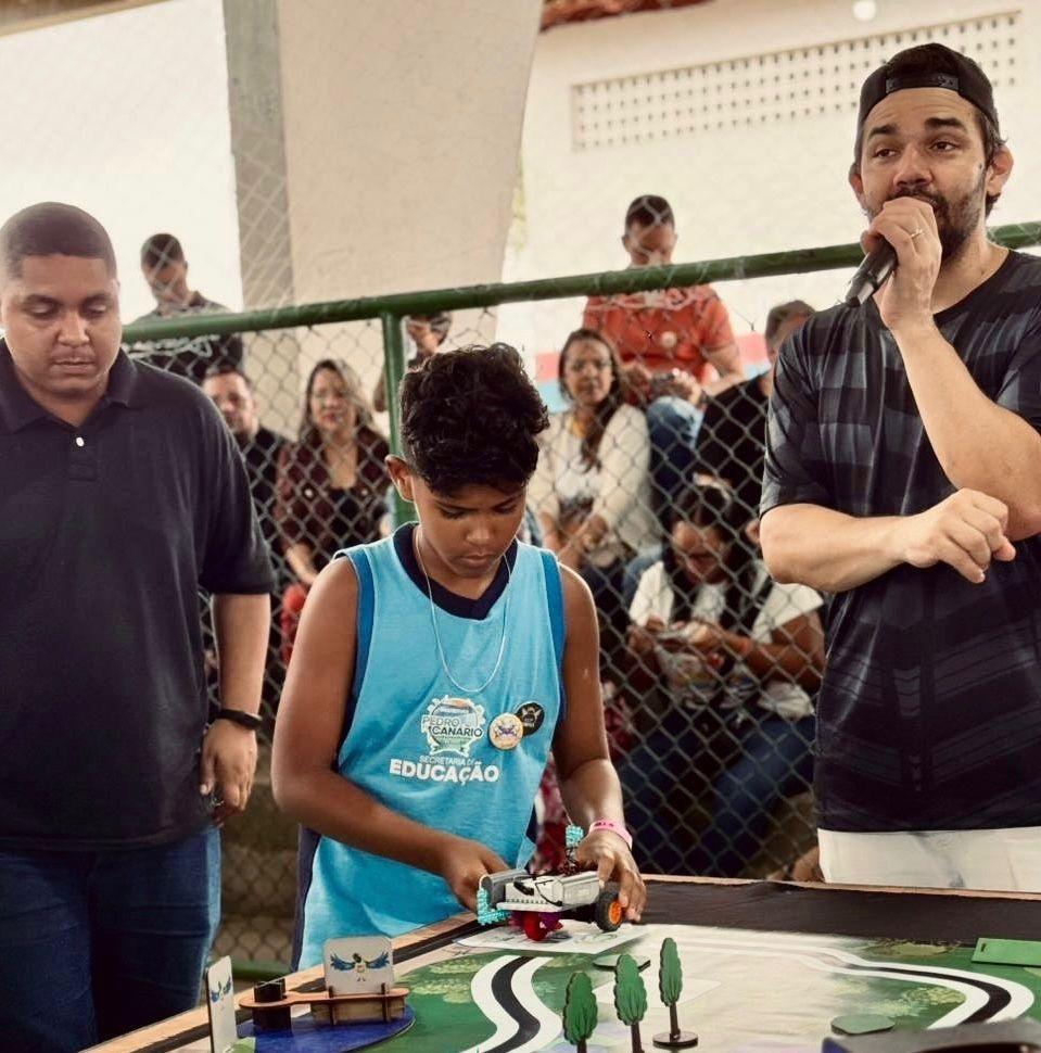 Projeto de robótica de Pedro Canário, no ES, rende resultados e leva alunos a torneio nacional