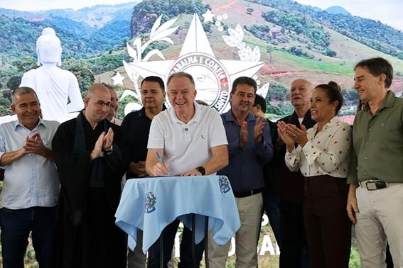Governador do Espírito Santo autoriza obras de construção da Praça Torii, em Ibiraçu