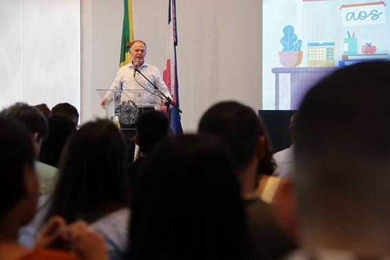 Governo do Espírito Santo promove recepção de novos professores efetivos da Sedu
