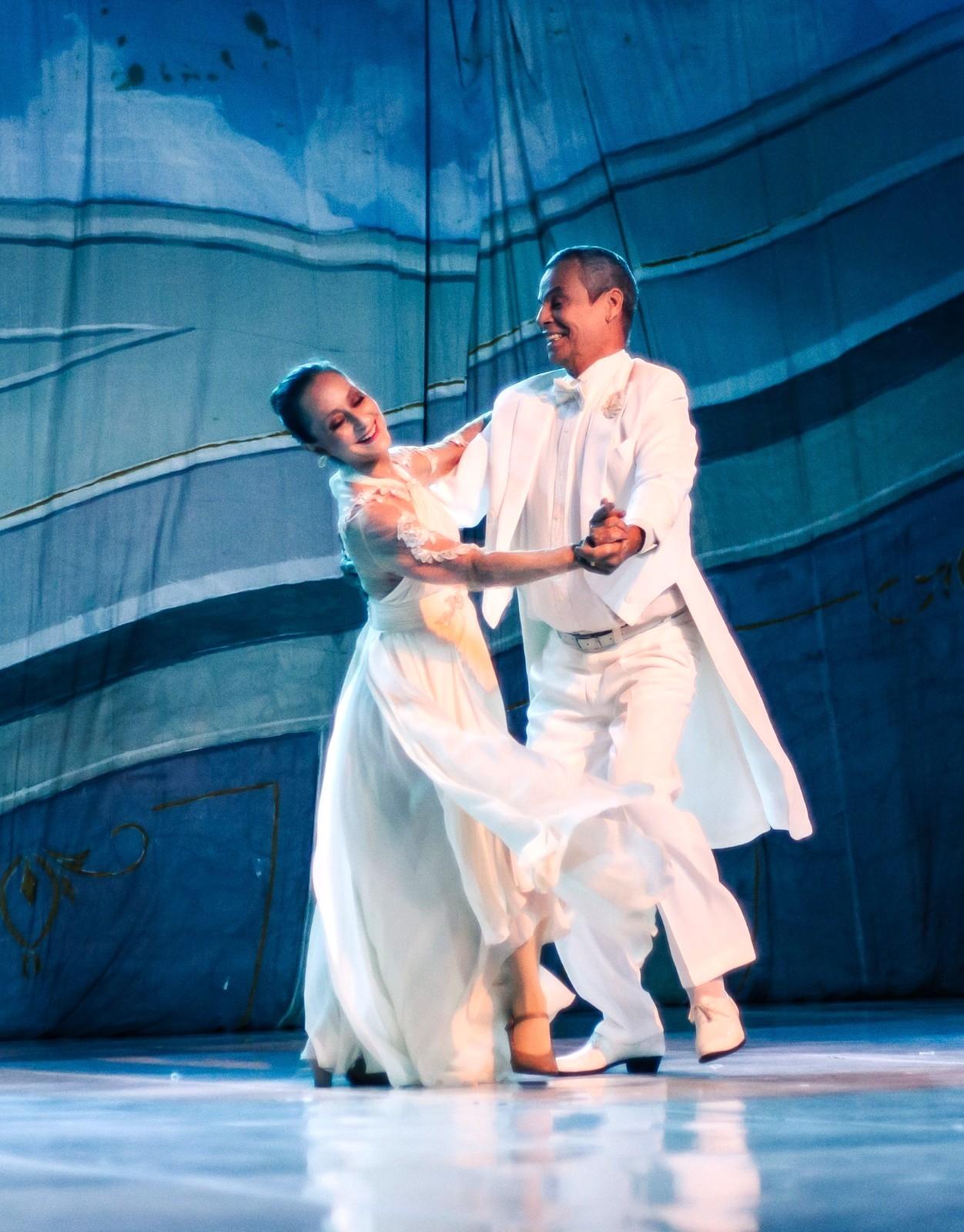 Ana Botafogo e Carlinhos de Jesus no “Quebra-Nozes Capixaba” nesta semana