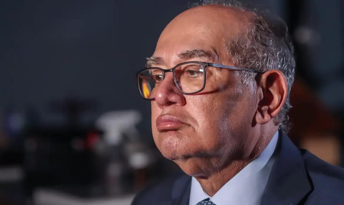 Ministro Gilmar Mendes decide que só PGR pode pedir impeachment de ministro do STF
