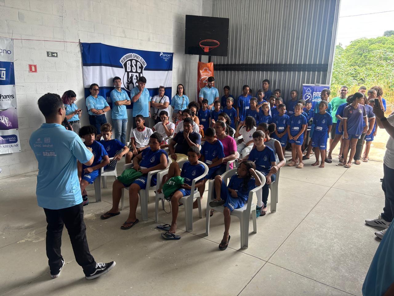 Futebol Social Salesiano é lançado em comunidades de Linhares