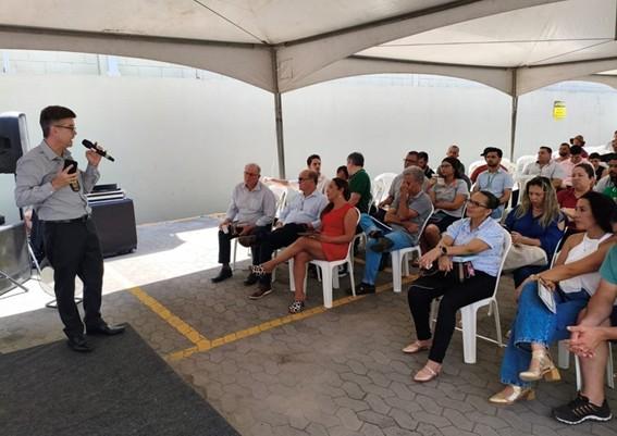 Sefaz leva orientações sobre a Nota Fiscal Fácil a produtores rurais em Santa Maria de Jetibá e Viana, no ES