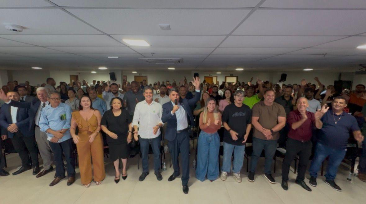 Messias Donato reúne mais de 600 pessoas em culto de gratidão pelo mandato, em Cariacica, no ES