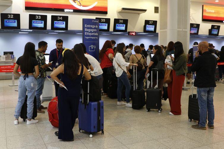 PRF reforça fiscalização em rodovias federais na Operação Natal