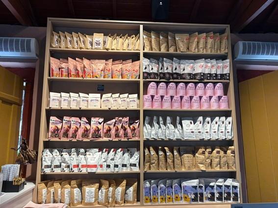 Cafés especiais produzidos por mulheres do Espírito Santo ganham espaço no mercado mineiro