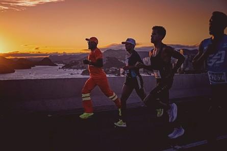 Corrida NOTAER tem largada inédita na antiga Praça do Pedágio da Terceira Ponte, em Vitória, no ES