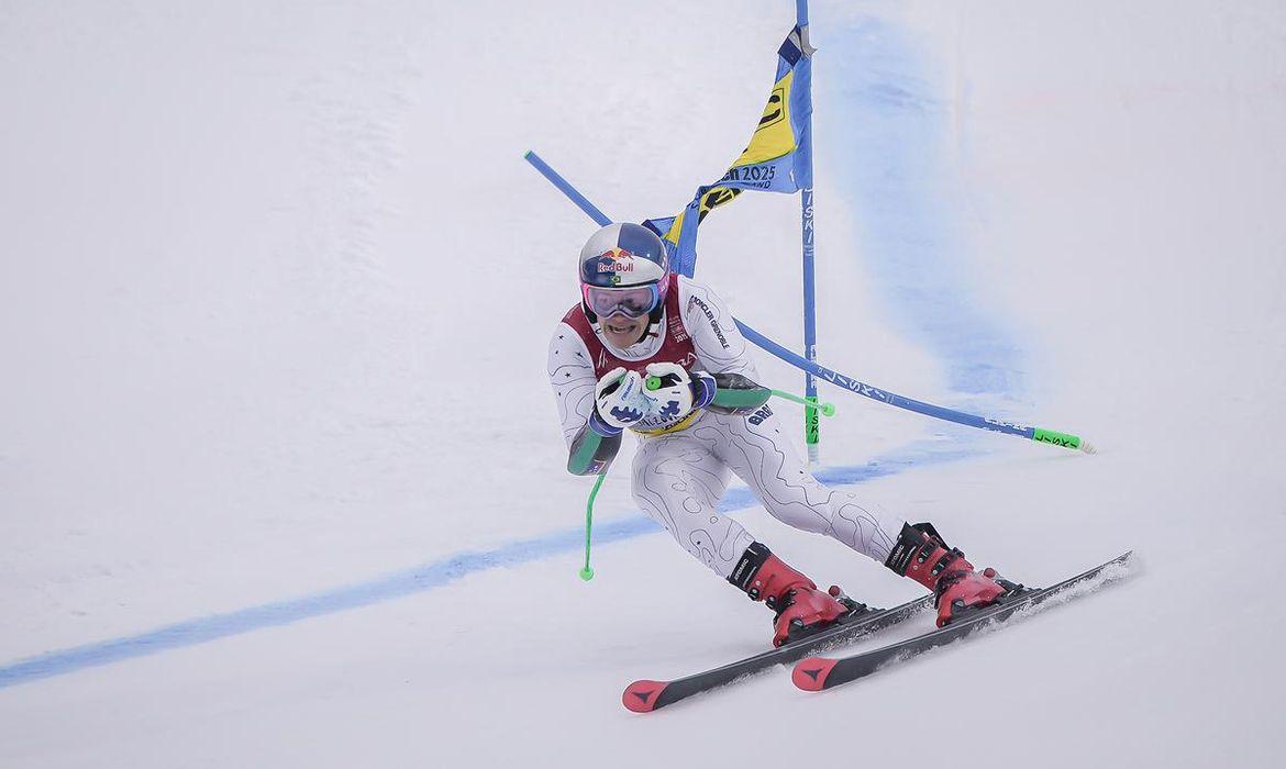 Lucas Pinheiro é prata em Copa do Mundo de Esqui Alpino, na Suíça