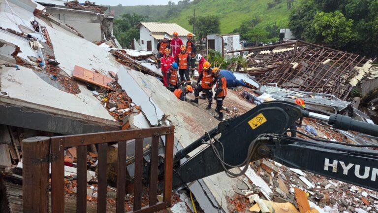 Chuvas intensas deixam quase 100 pessoas fora de casa e provocam morte no ES