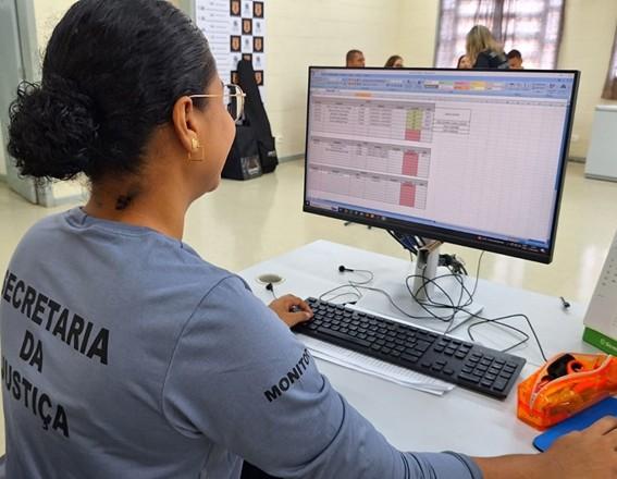 Sejus abre processo seletivo para cargo de Monitor de Ressocialização Prisional no Espírito Santo
