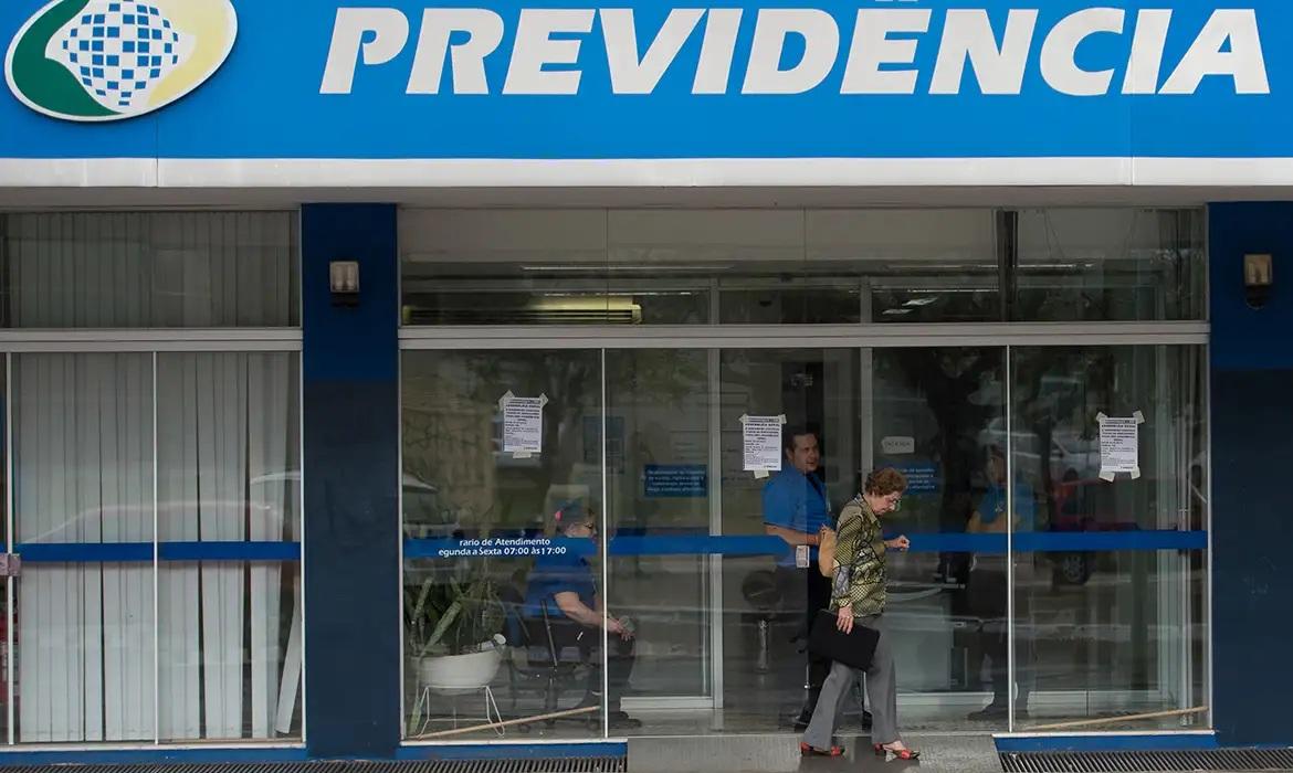 Agências do INSS abrem para atendimento extra neste sábado (24) e domingo (25)