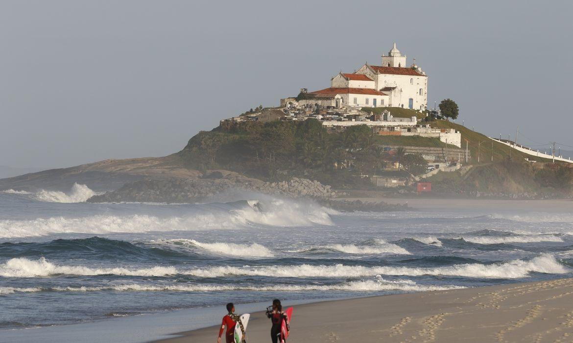 Selo Bandeira Azul vai receber inscrições de praias e marinas em abril