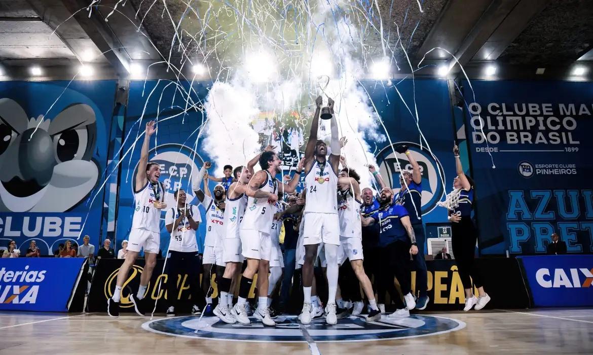 Minas é bicampeão da Copa Super 8 de basquete